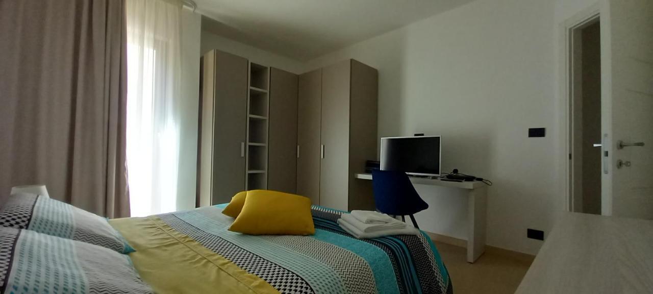 Kalimera Guest House Giardini Naxos Esterno foto